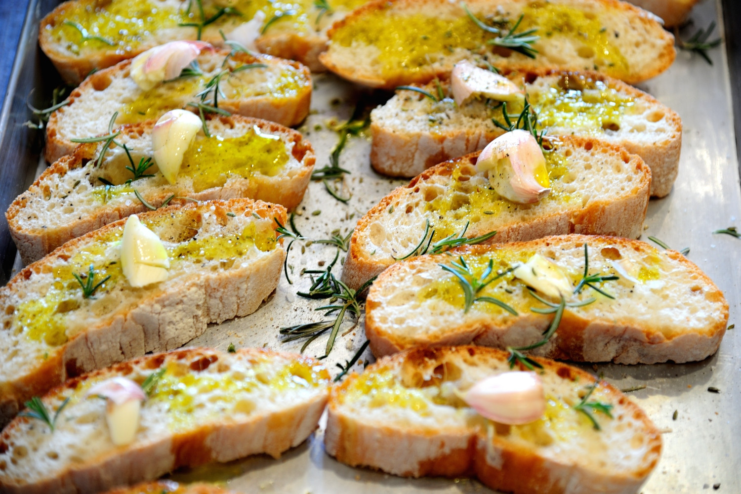 Olive Oil & Flavoured Oils Tasting – Light Lunch - Image 3